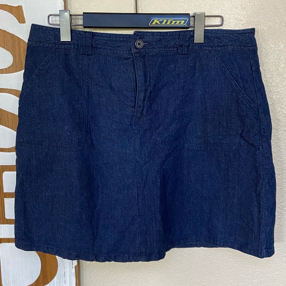 White Stag Denim dark wash skort size 14